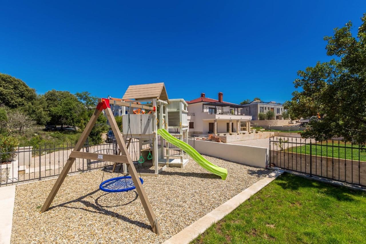 Holiday House Chiara Vrh  Екстериор снимка