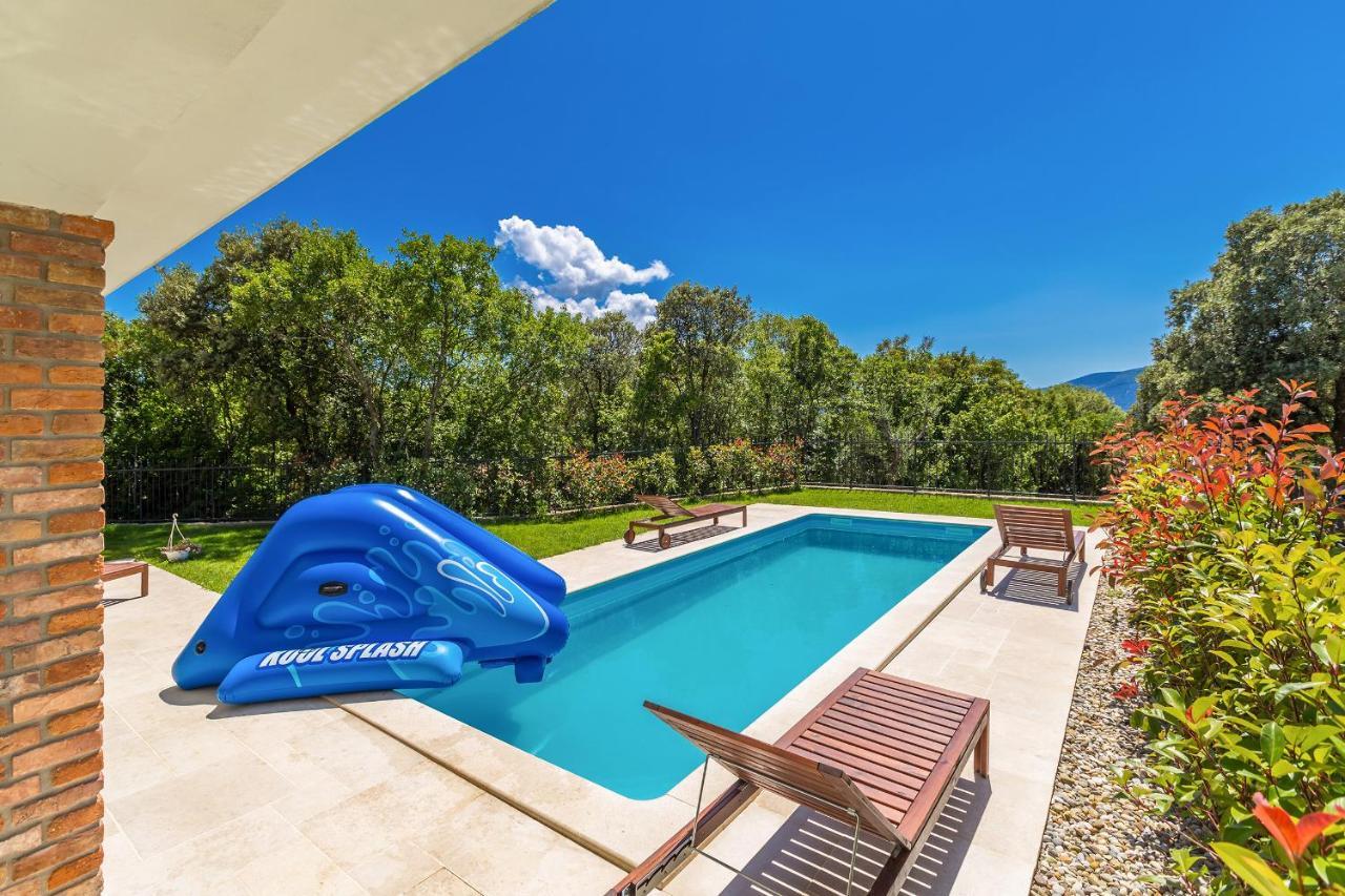 Holiday House Chiara Vrh  Екстериор снимка