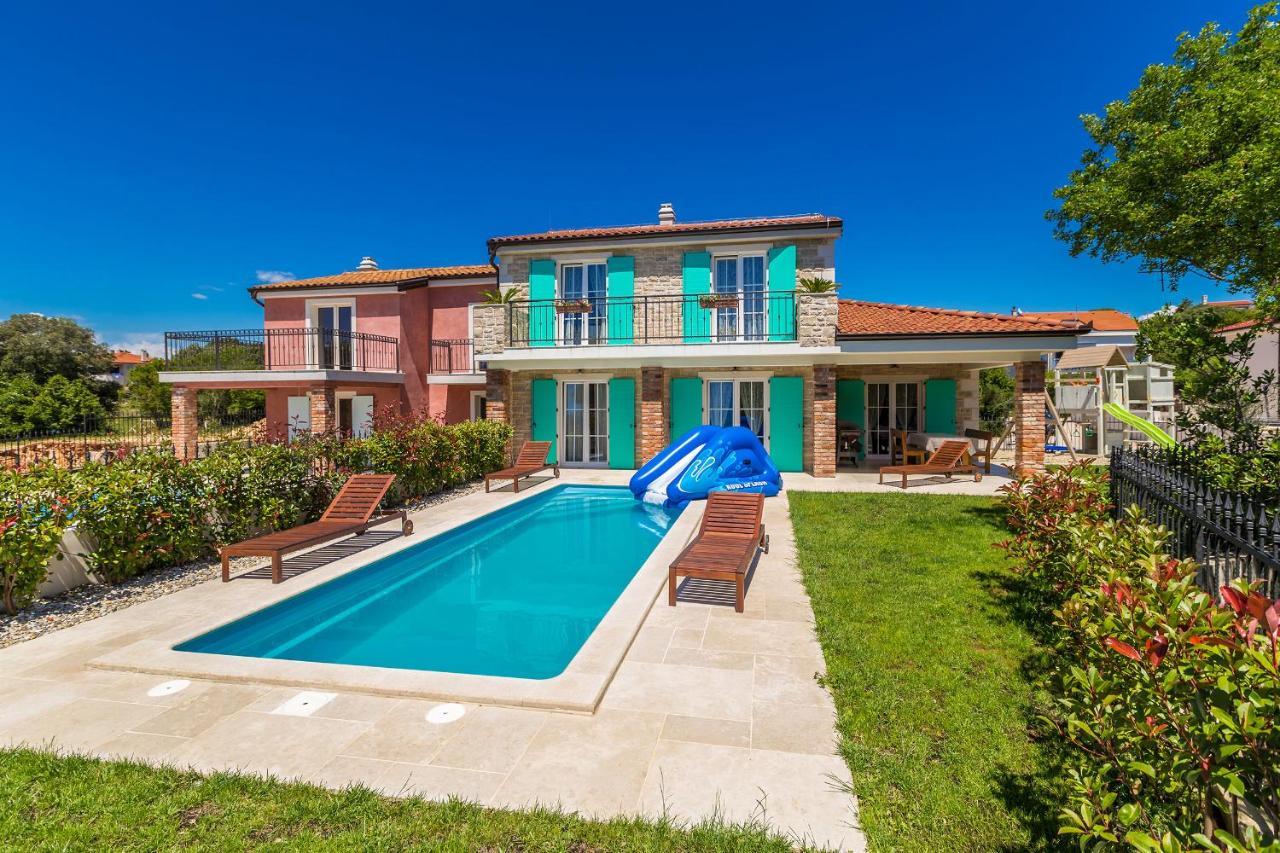 Holiday House Chiara Vrh  Екстериор снимка