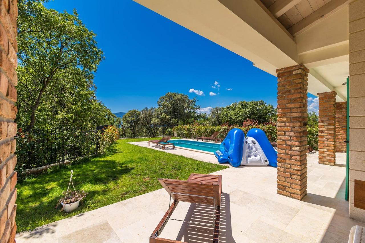 Holiday House Chiara Vrh  Екстериор снимка