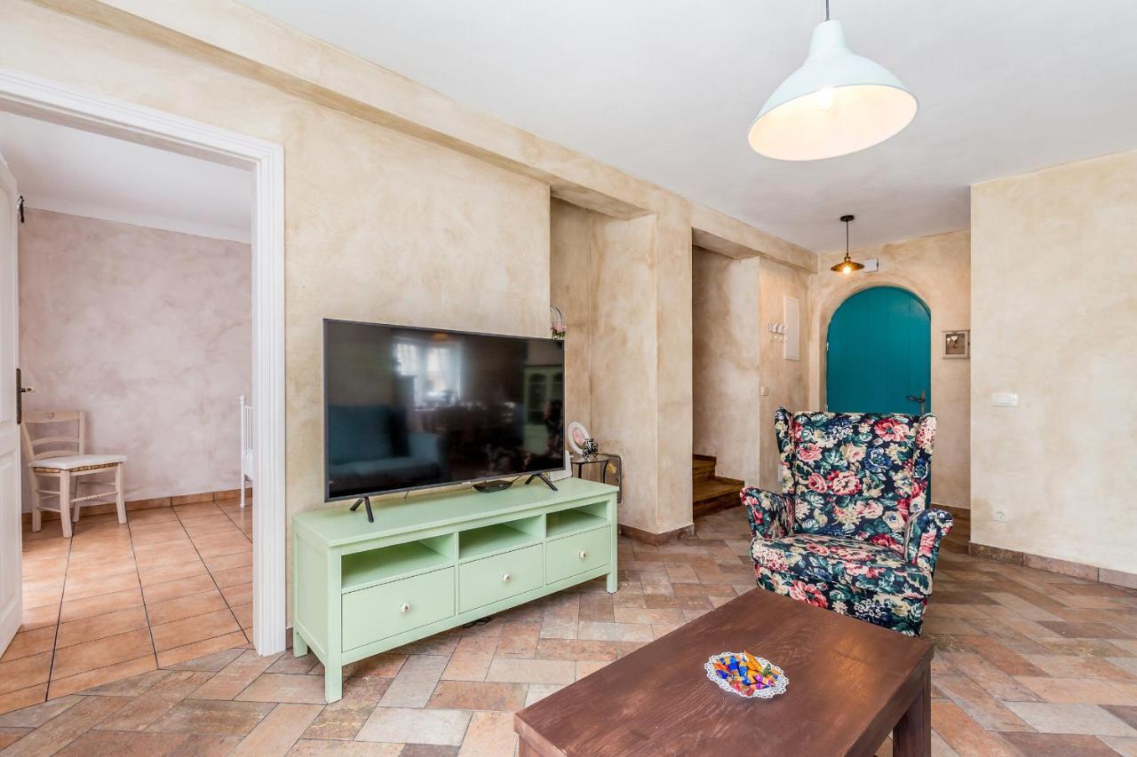 Holiday House Chiara Vrh  Екстериор снимка