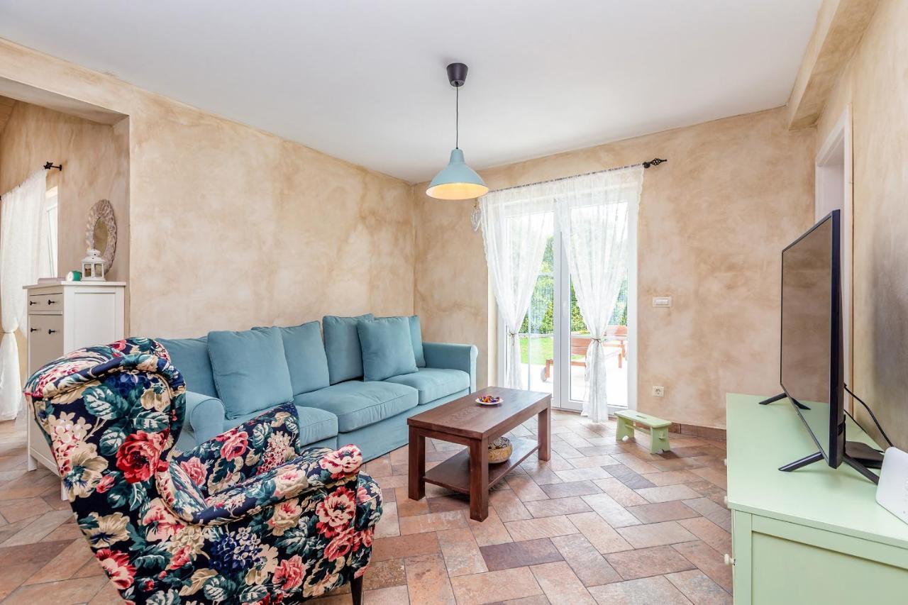 Holiday House Chiara Vrh  Екстериор снимка