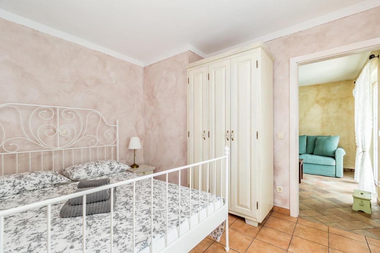Holiday House Chiara Vrh  Екстериор снимка