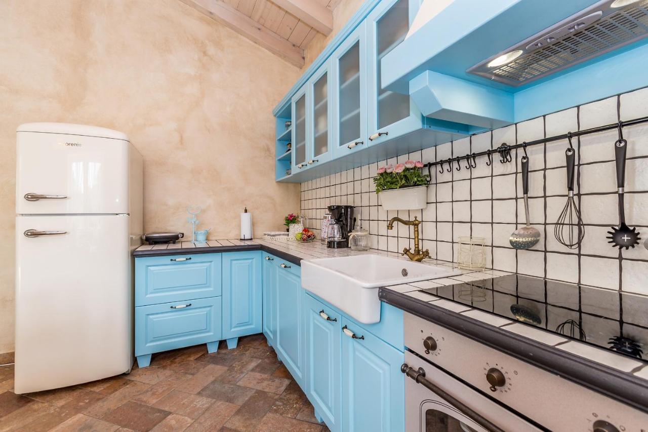 Holiday House Chiara Vrh  Екстериор снимка
